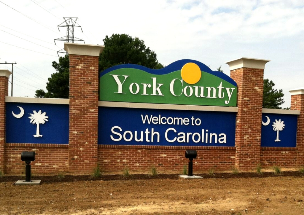 York County Welcome to South Carolina Sign